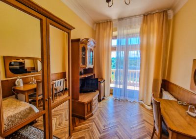 1 местный номер в санатории Орджоникидзе в городе Кисловодске - фотография