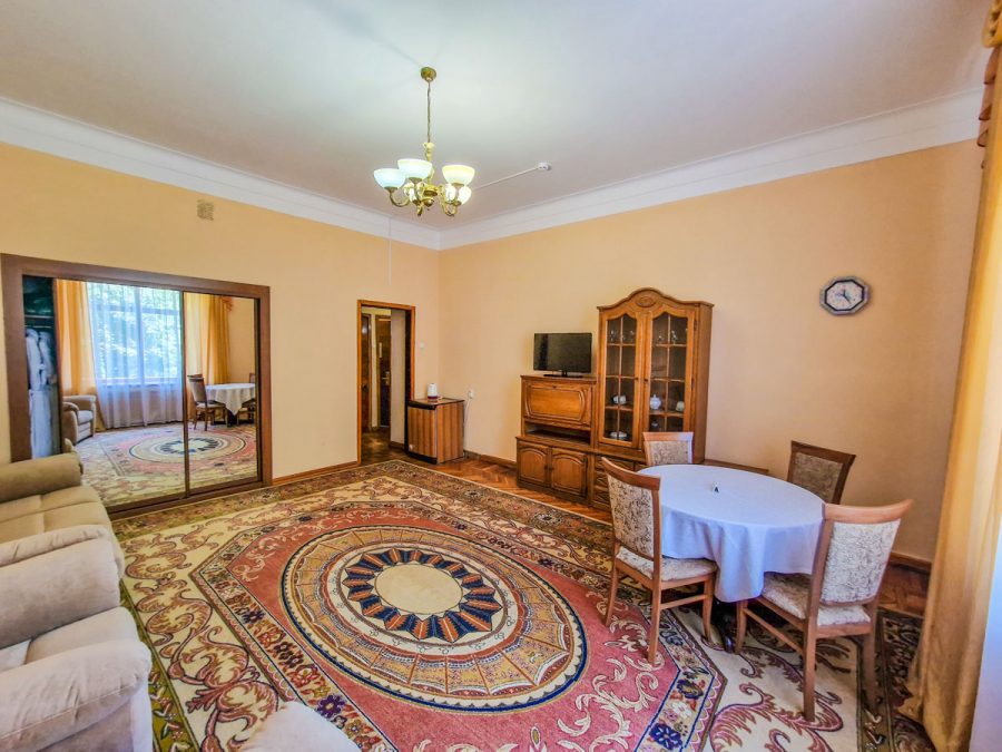 Семейный 2 комнатный номер в санатории Орджоникидзе в городе Кисловодске - фотография