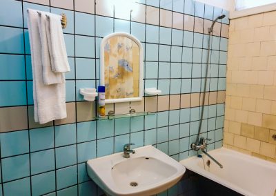 2 местный номер эконом в санатории Орджоникидзе в городе Кисловодске - фотография