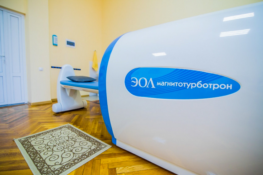 Магнитотурботрон в санатории Орджоникидзе в городе Кисловодске - фотография