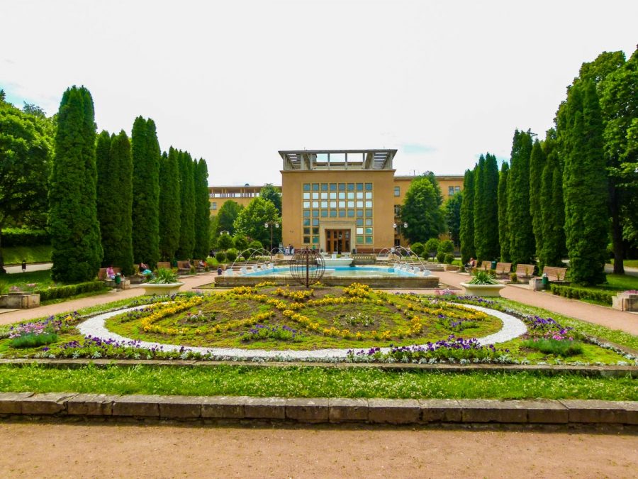 1 корпус в санатории Орджоникидзе в городе Кисловодске - фотография