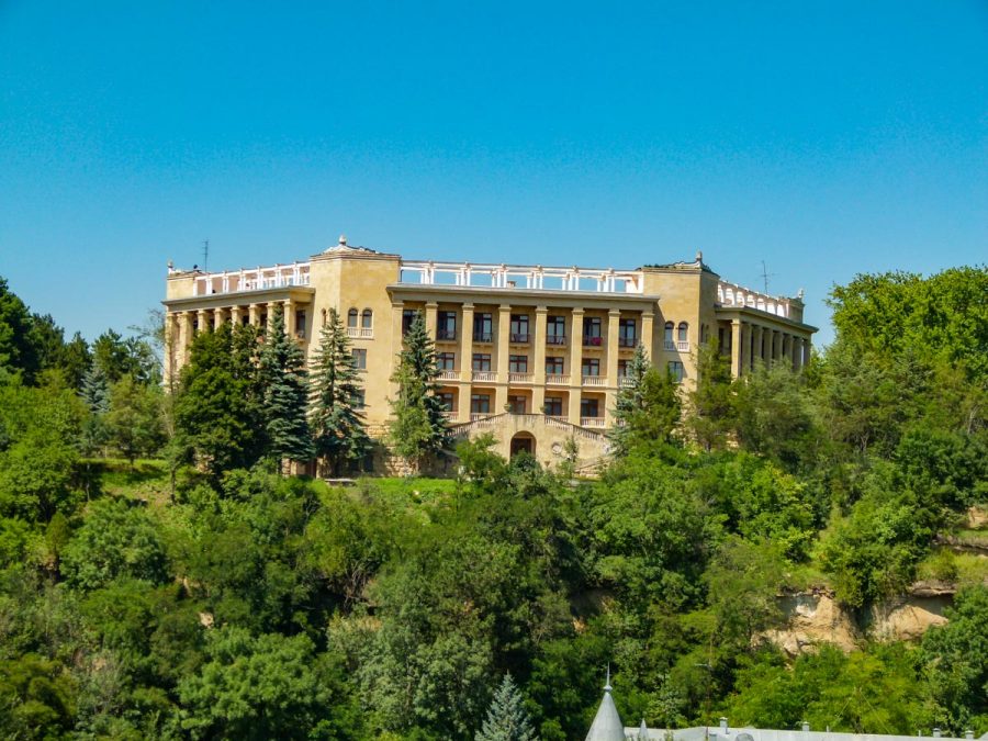 3 корпус в санатории Орджоникидзе в городе Кисловодске - фотография