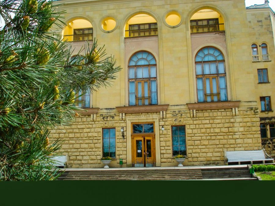 3 корпус в санатории Орджоникидзе в городе Кисловодске - фотография