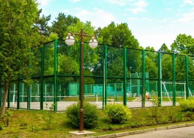 Теннисный корт в санатории Орджоникидзе в городе Кисловодске - фотография