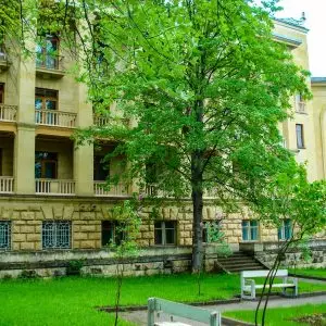 3 корпус в санатории Орджоникидзе в городе Кисловодске - фотография